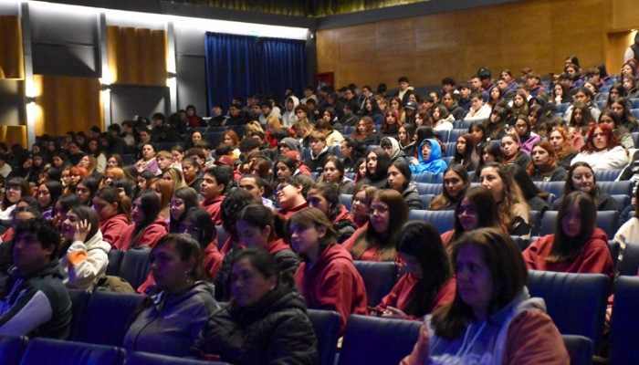 Manipulación de Alimentos con una destacada participación estudiantil