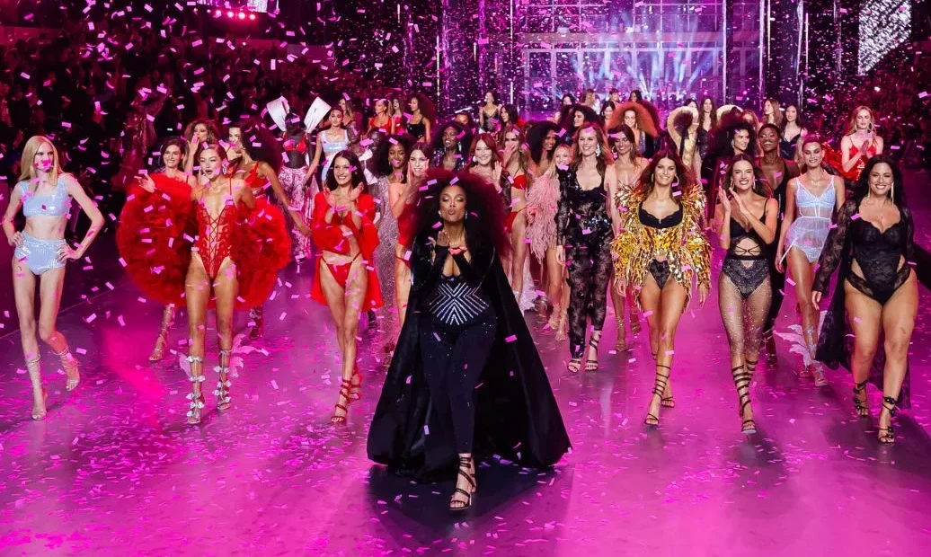 victorias-secret-fashion-show-2024-closing-ceremony